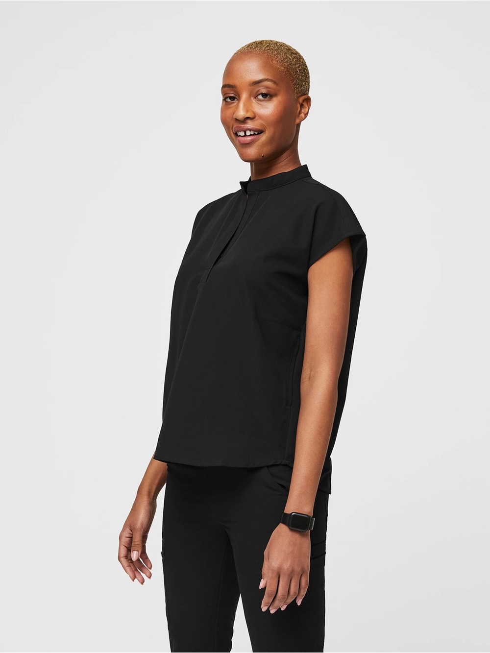 FIGS SET: Rafaela top (XS) & Zamora joggers (S) in black